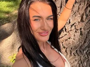 Myfreecams Free Live Porn of SheIsIris