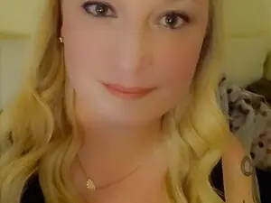 Myfreecams Adult Webcam of CallieXO43