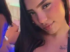 Myfreecams Watch Live Sex Cams of AbellaDnager