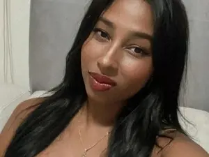 Myfreecams Free Live Porn of RoxxanaSmith
