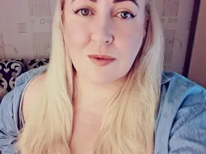 Myfreecams Adult Video Chat of SweetieLoren