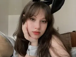 Myfreecams Nude Webcam of NikssiKitty