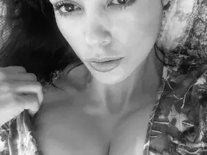 Myfreecams Live Sex Cam of LauraKat