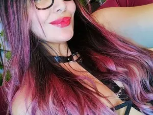 Myfreecams Nude Webcam of CARMENVILLA1