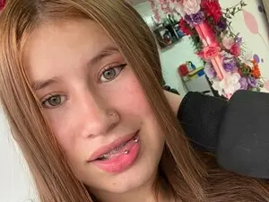 Myfreecams Live Sex Cam of Olivia11_