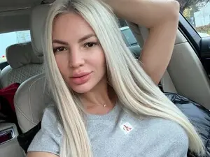 Myfreecams Nude Webcam of NayraDream