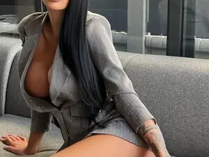 Myfreecams Nude Webcam of Daniela_Crudu