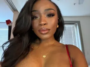 Myfreecams Adult Video Chat of AaliyahT