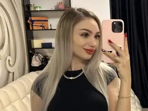 Myfreecams Live Sex Cam of HaleySweet18