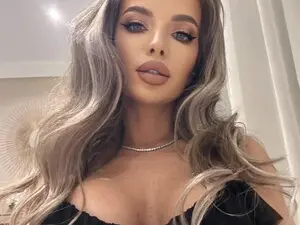 Myfreecams Adult Webcam of AriannaBabe