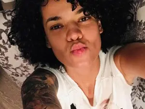 Myfreecams Private Sex Chat of CurlyAnne_