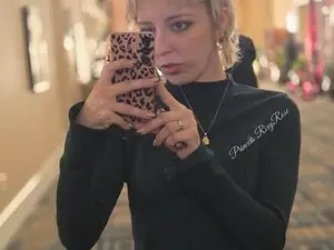 Myfreecams Adult Video Chat of RuinedByRixy