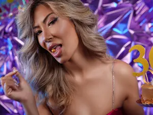 Myfreecams Free Porn Cam of SophiaPotts
