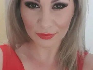 Myfreecams Live Porn of AAngelHott