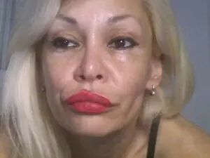 Myfreecams Sex Chat of NelaDaniela