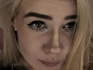 Myfreecams Adult Webcam of RedVelveten