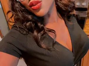 Myfreecams Adult Webcam of GoddessXandra