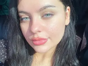 Myfreecams Live Porn of Celia_