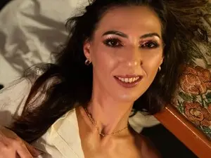 Myfreecams Nude Webcam of Rossalia33