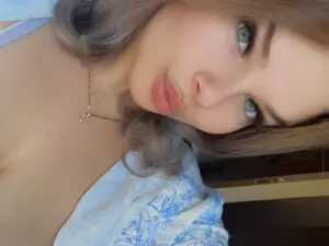 Myfreecams Live Sex of LittleNicole