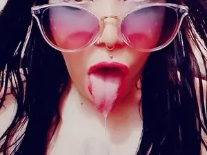 Myfreecams Sex Cam of Sharonnleon