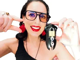 Streamate Live Porn of MistressBlackMoonLilith