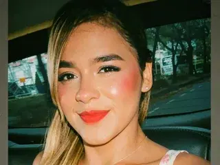 Streamate Live Sex Cam of ValentinaCrown