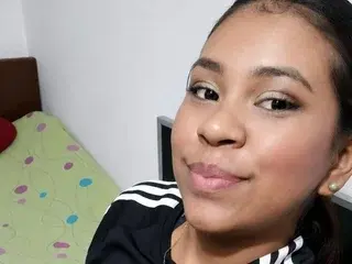 Streamate Best live sex cam show of Meredy78Cluster