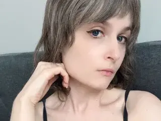 Streamate Live Sex Cam of Lyssaxoxoxo