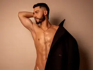 Streamate Live Sex Cam of Cameros_Pierce