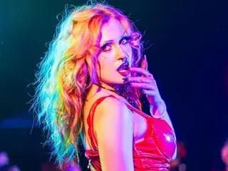 Streamate Live Sex Cam of karmakitten333