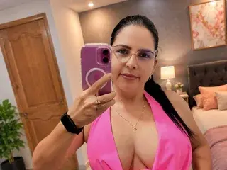 Streamate Sex Cam of Victoria_Velvet