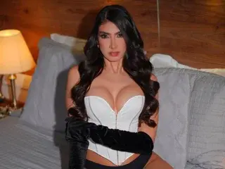 Streamate Live Sex Cam of AlanaGrecco