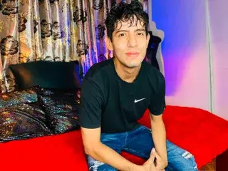 Streamate Adult Video Chat of sexyhairy19