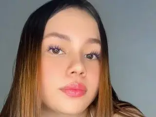 Streamate Sex Cam of Milksweet23