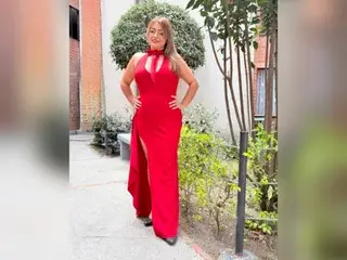 Streamate Free Live Porn of CarolMiss_79