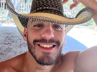 Streamate Live Sex Cam of jeremy_taylors