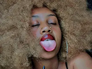 Streamate Adult Webcam of Airwhisper