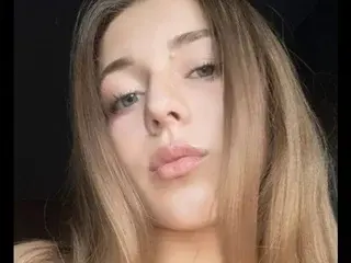 Streamate Sex Chat of LoveDovee