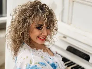 Streamate Free Live Porn of CandyLadyy