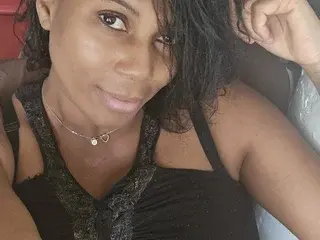 Streamate Sex Chat of DianneHalle19