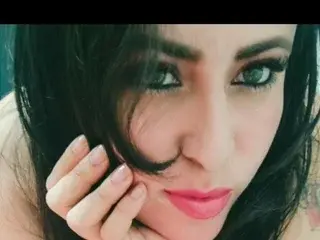 Streamate Nude Webcam of KarelySexy