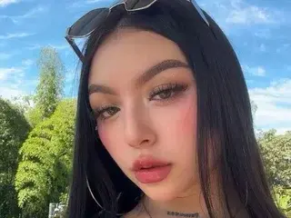 Streamate Live Sex of SaraBlosom