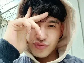 Streamate Free Porn Cam of ZOREN333