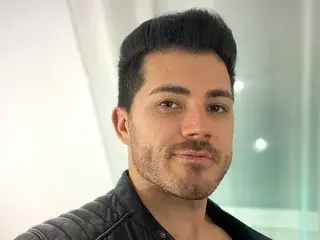 Streamate Free Porn Cam of HardMusclesXXX