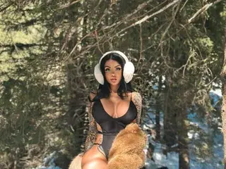 Streamate Best Webcam of LucyHills39