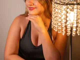 Streamate Best live sex cam show of Liahfontaine