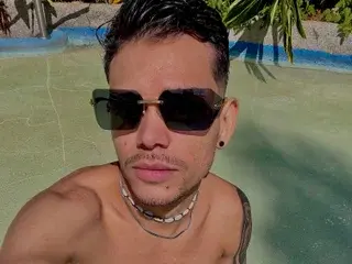 Streamate Live Sex Cam of Pitter_Thompson31