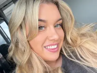 Streamate Sex Chat of MelodyxxUK