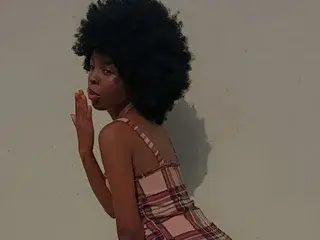 Streamate Nude Webcam of Aria_kai